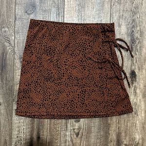Printed tie wrap skirt